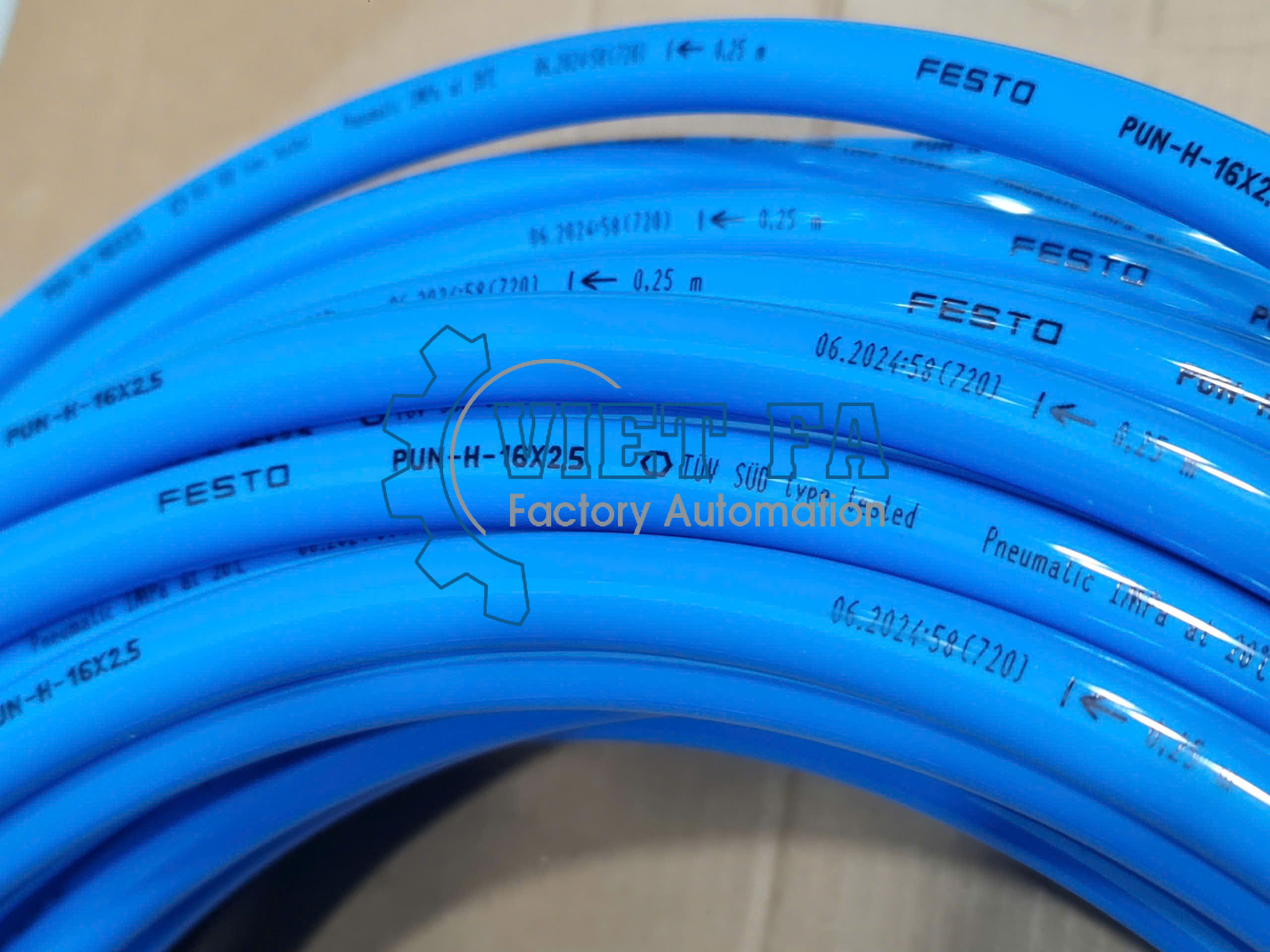 Ống dẫn khí Festo PUN-H, PUN-H-DUO PU tubing 5 Festo PUN-H_16X2,5-BL