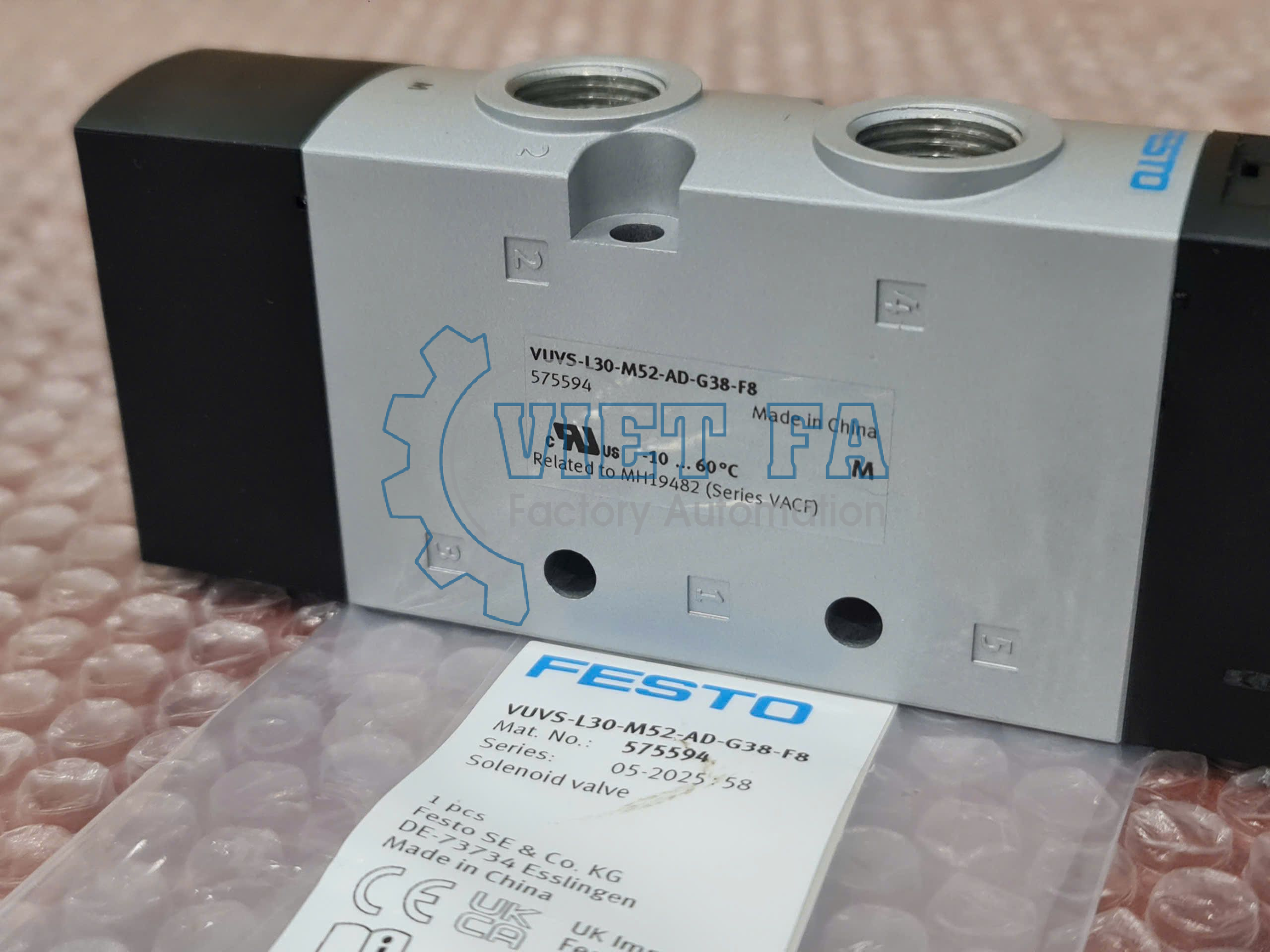 Van điện từ Festo VUVS-L30-M52-AD-G38-F8 575594 1 Festo VUVS-L30-M52-AD-G38-F8