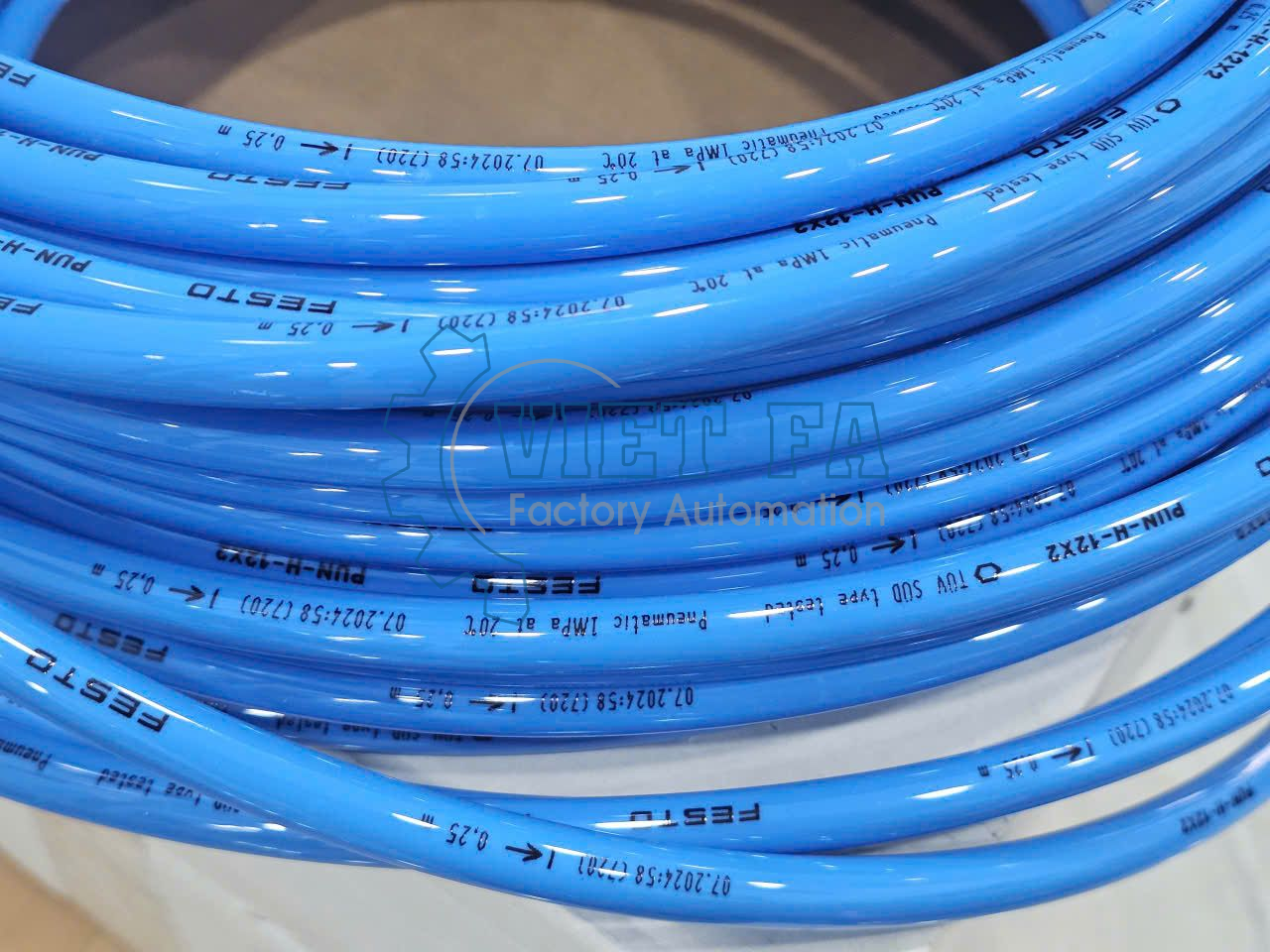 Ống hơi khí nén Festo PUN-H-12X2-BL 197387 - CTY TỰ ĐỘNG HÓA VIETFA